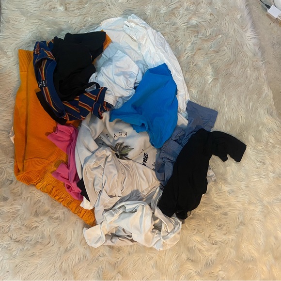 Tops - Picture 1 of 1